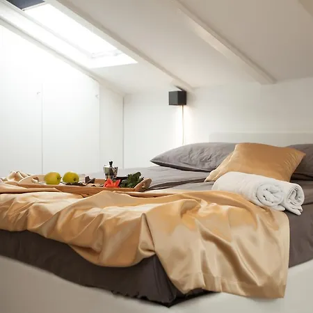 Castrum Bed & Breakfast 4*